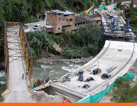 Puente López en Construcción